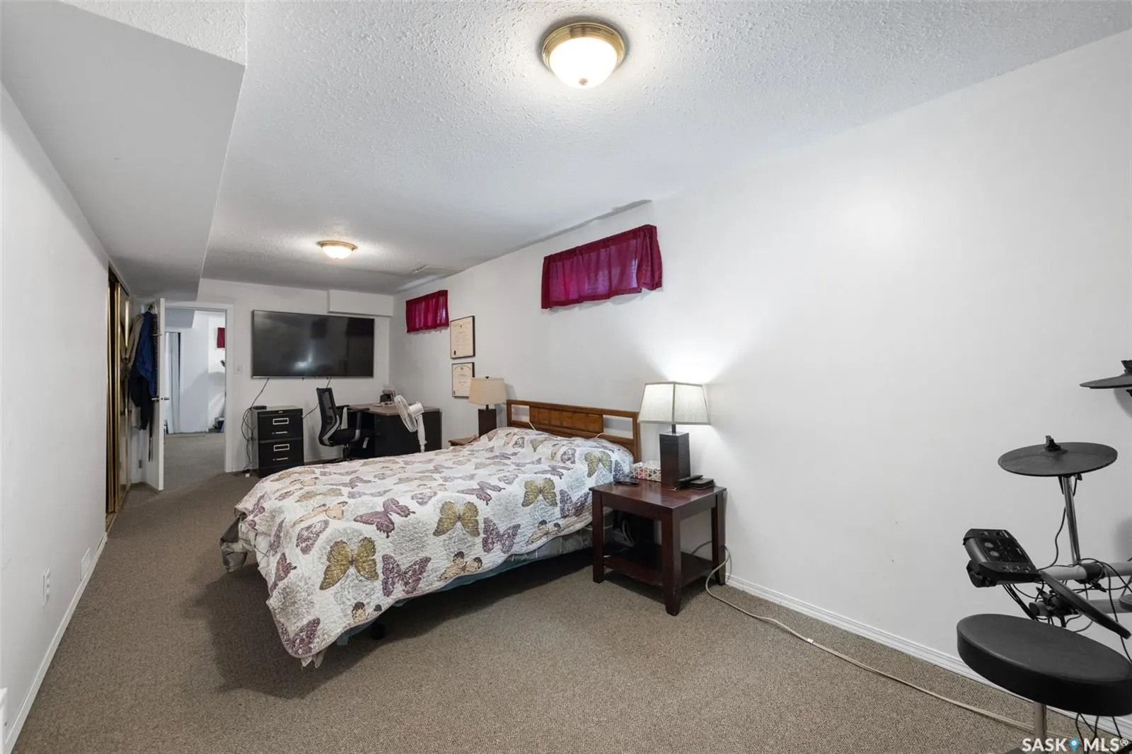 2122 Wascana STREET