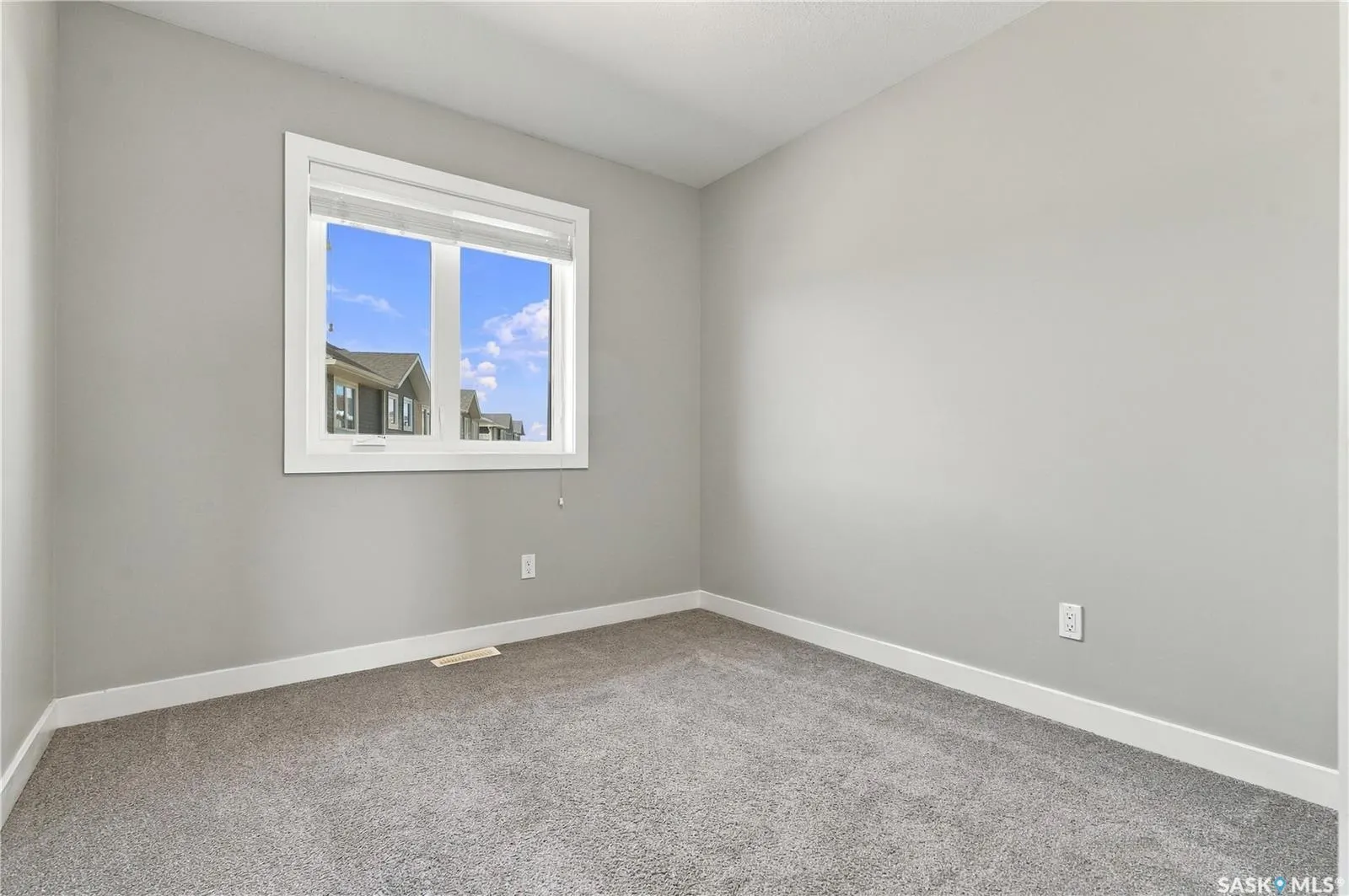 1018 Evergreen BOULEVARD