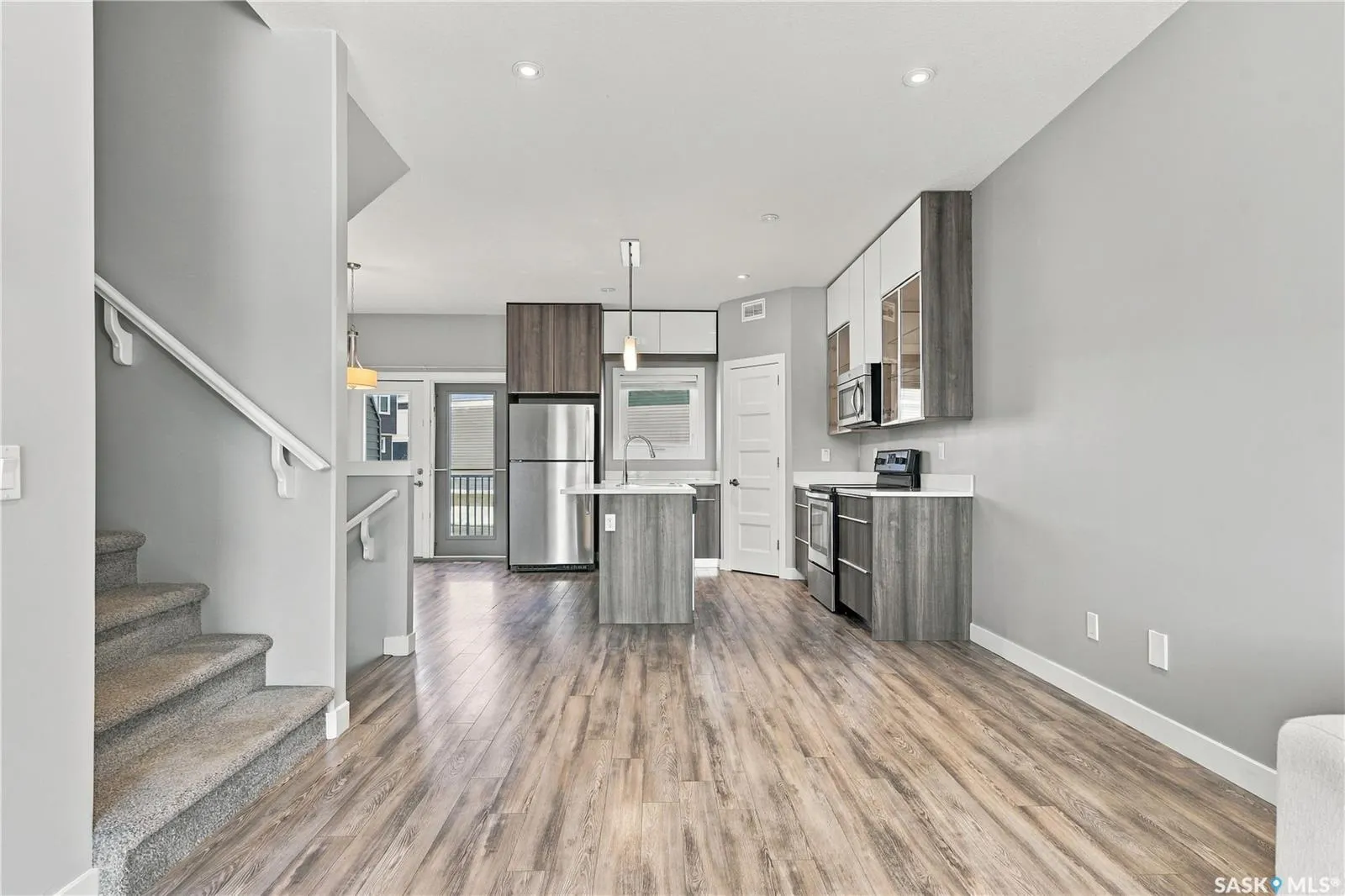 1018 Evergreen BOULEVARD