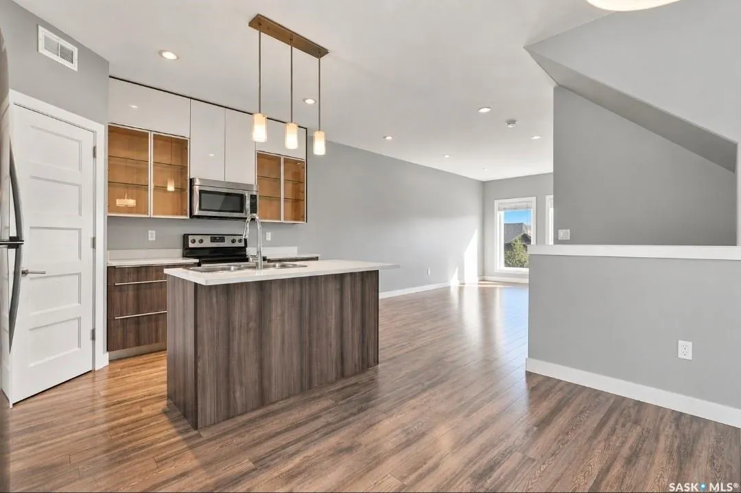 1018 Evergreen BOULEVARD