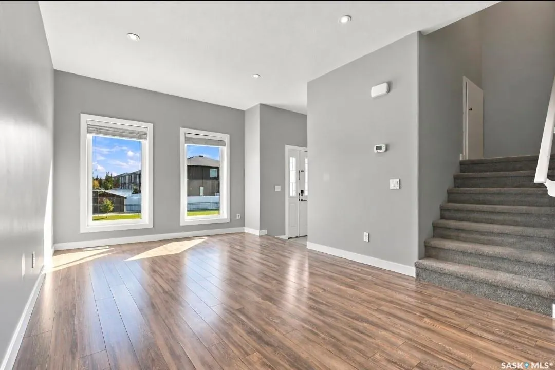 1018 Evergreen BOULEVARD