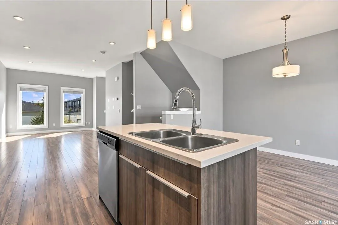 1018 Evergreen BOULEVARD