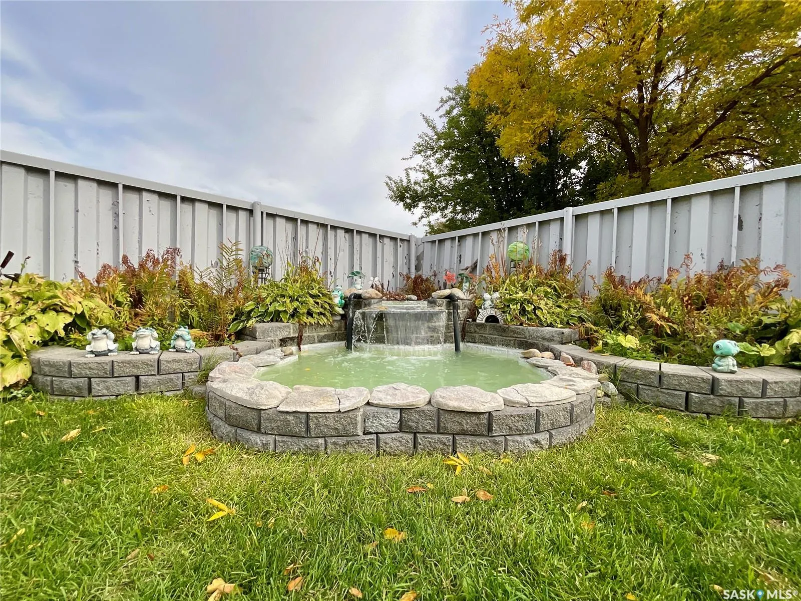 255 Litzenberger CRESCENT