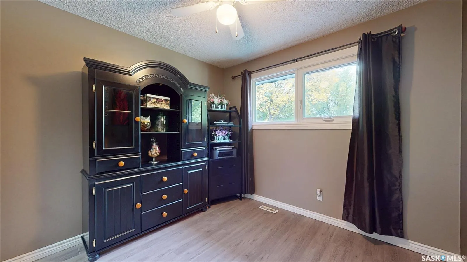 255 Litzenberger CRESCENT