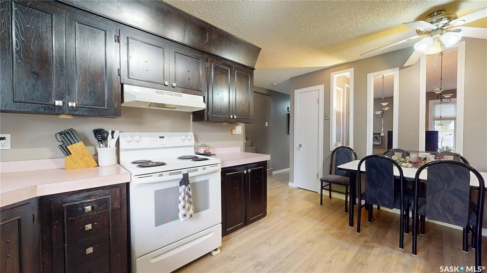 255 Litzenberger CRESCENT