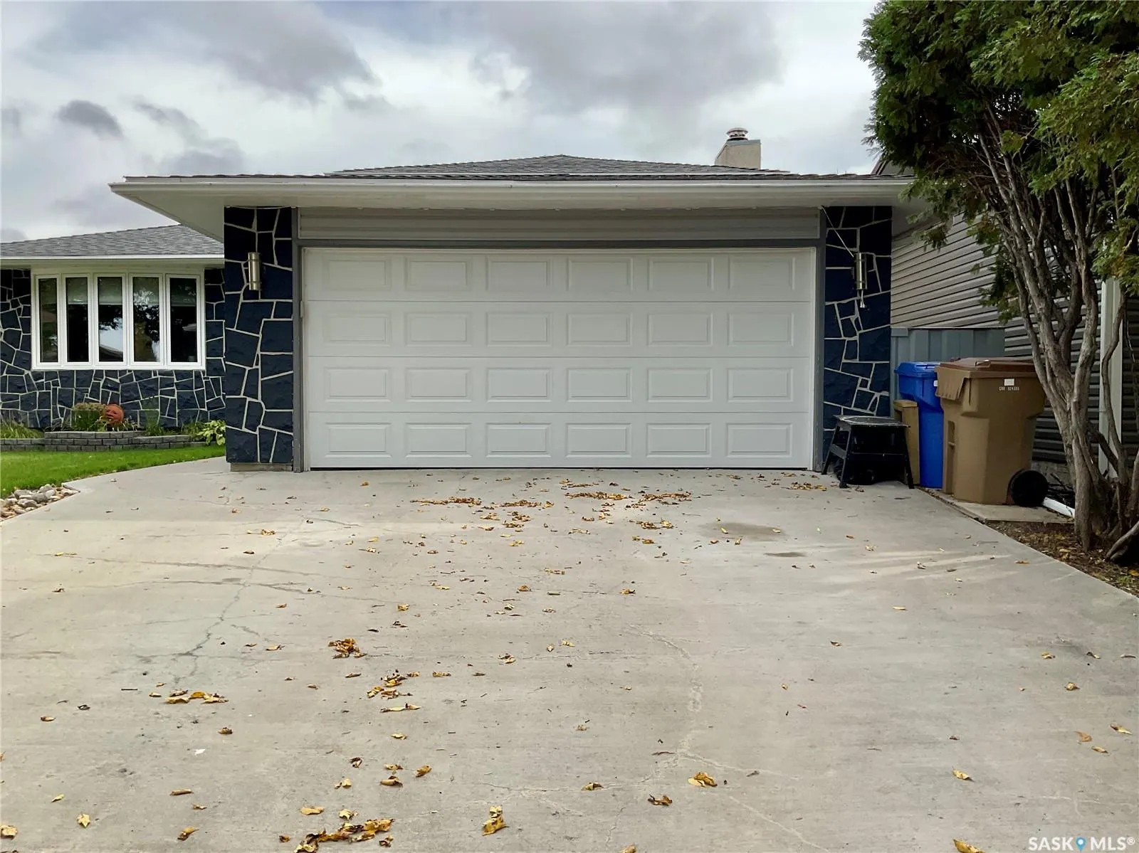 255 Litzenberger CRESCENT