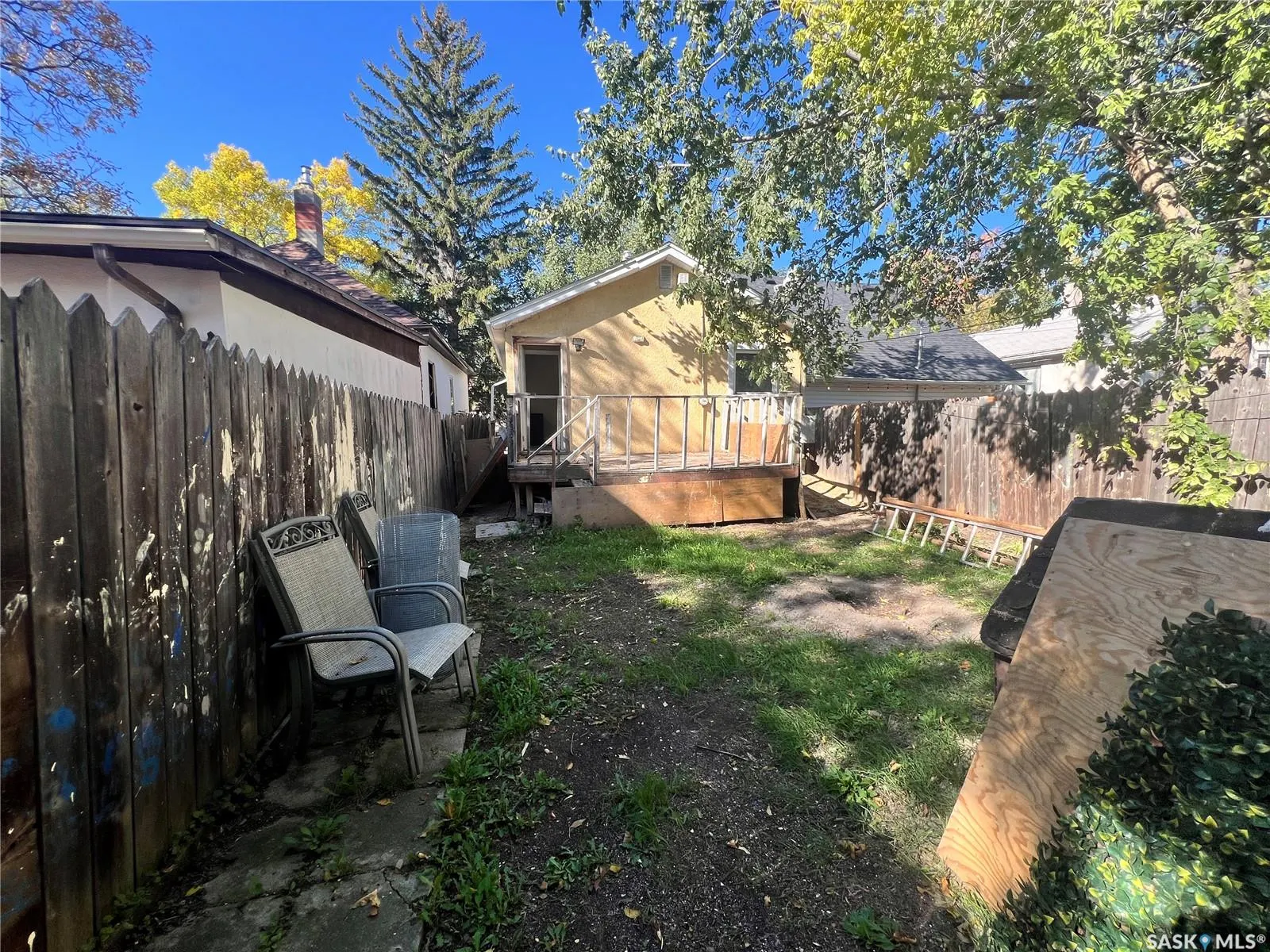 1227 Wascana STREET