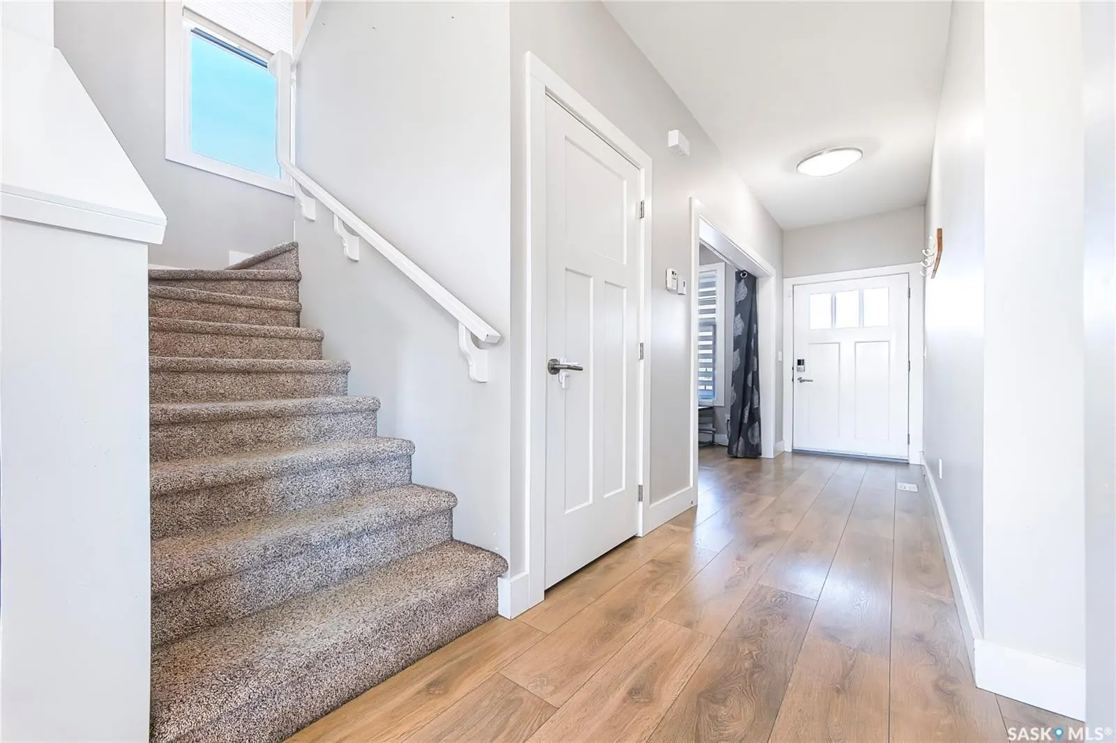 402 Meadows BOULEVARD