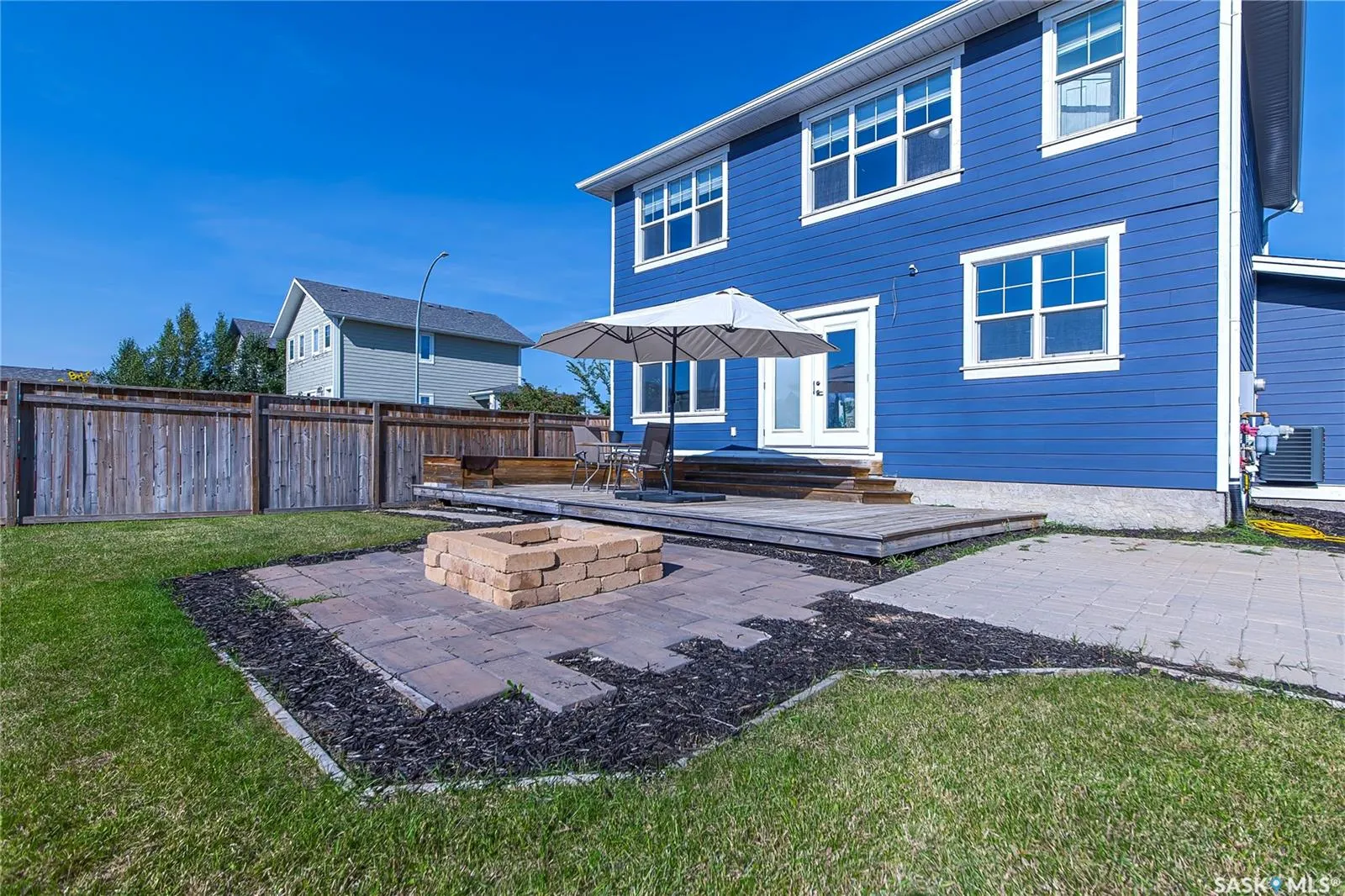 402 Meadows BOULEVARD