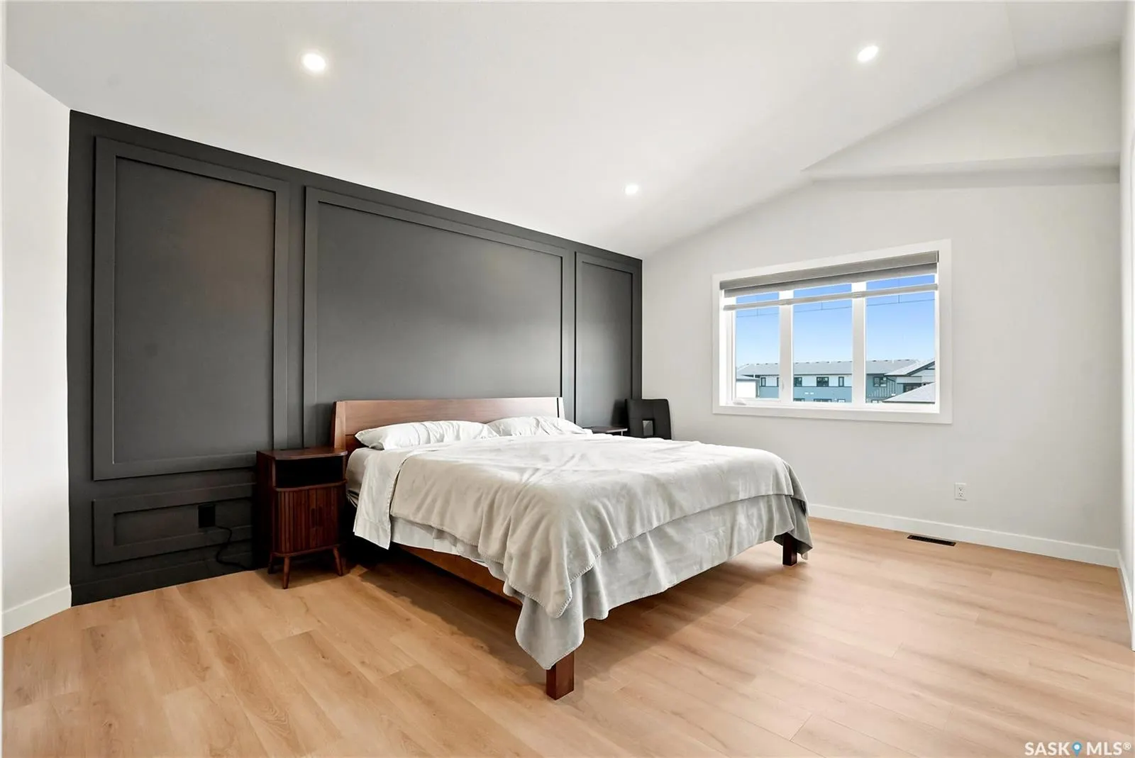 378 Sharma CRESCENT