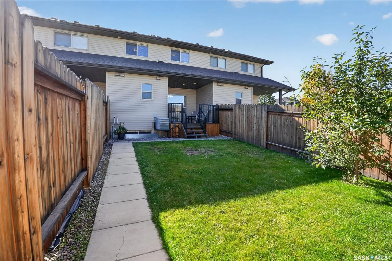 202 Maningas BEND