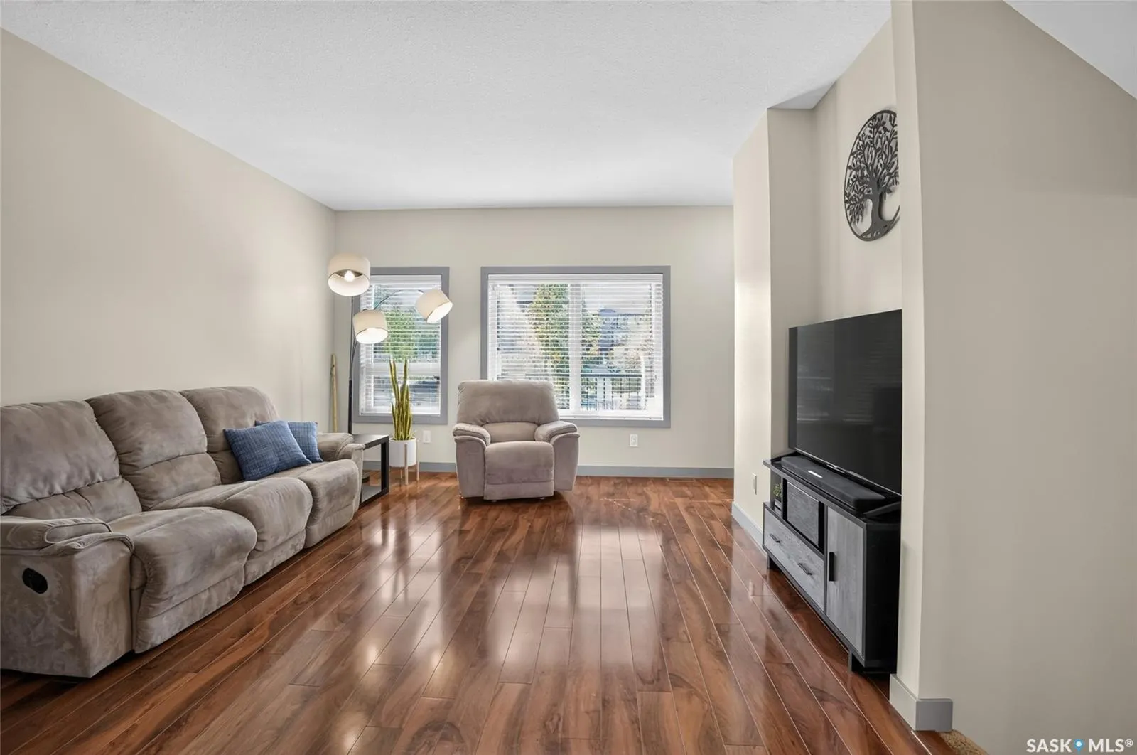 202 Maningas BEND