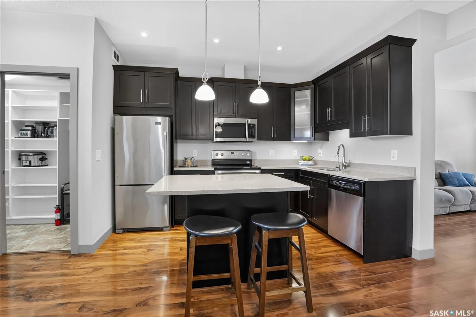 202 Maningas BEND