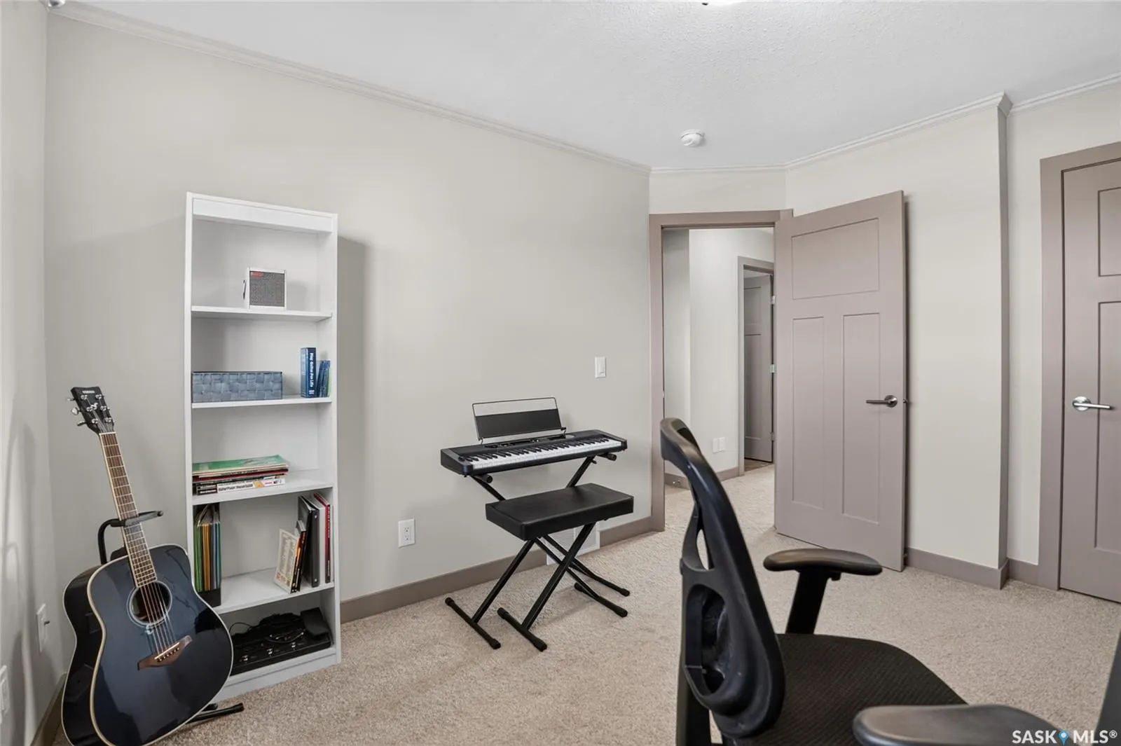 202 Maningas BEND