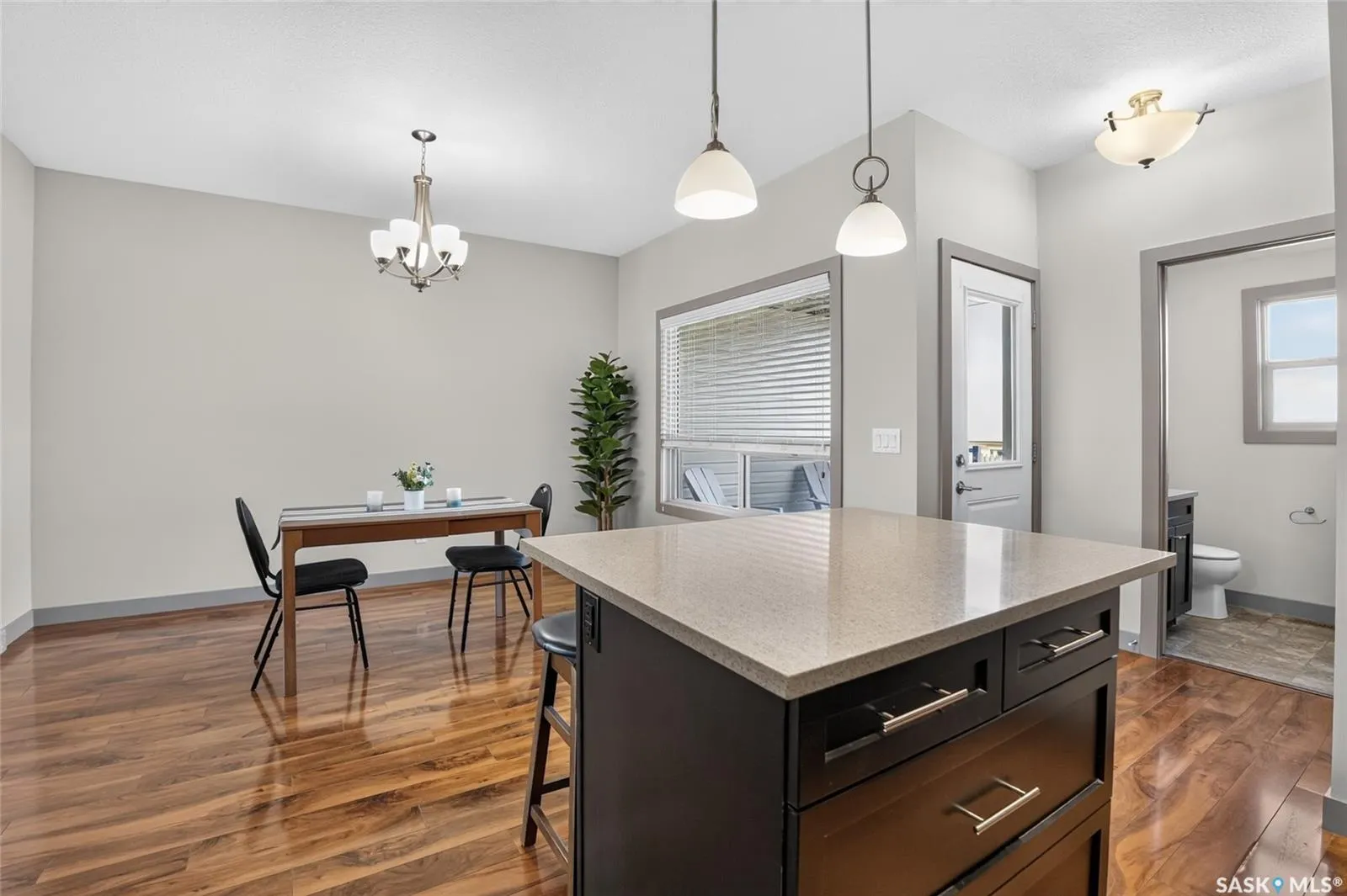 202 Maningas BEND
