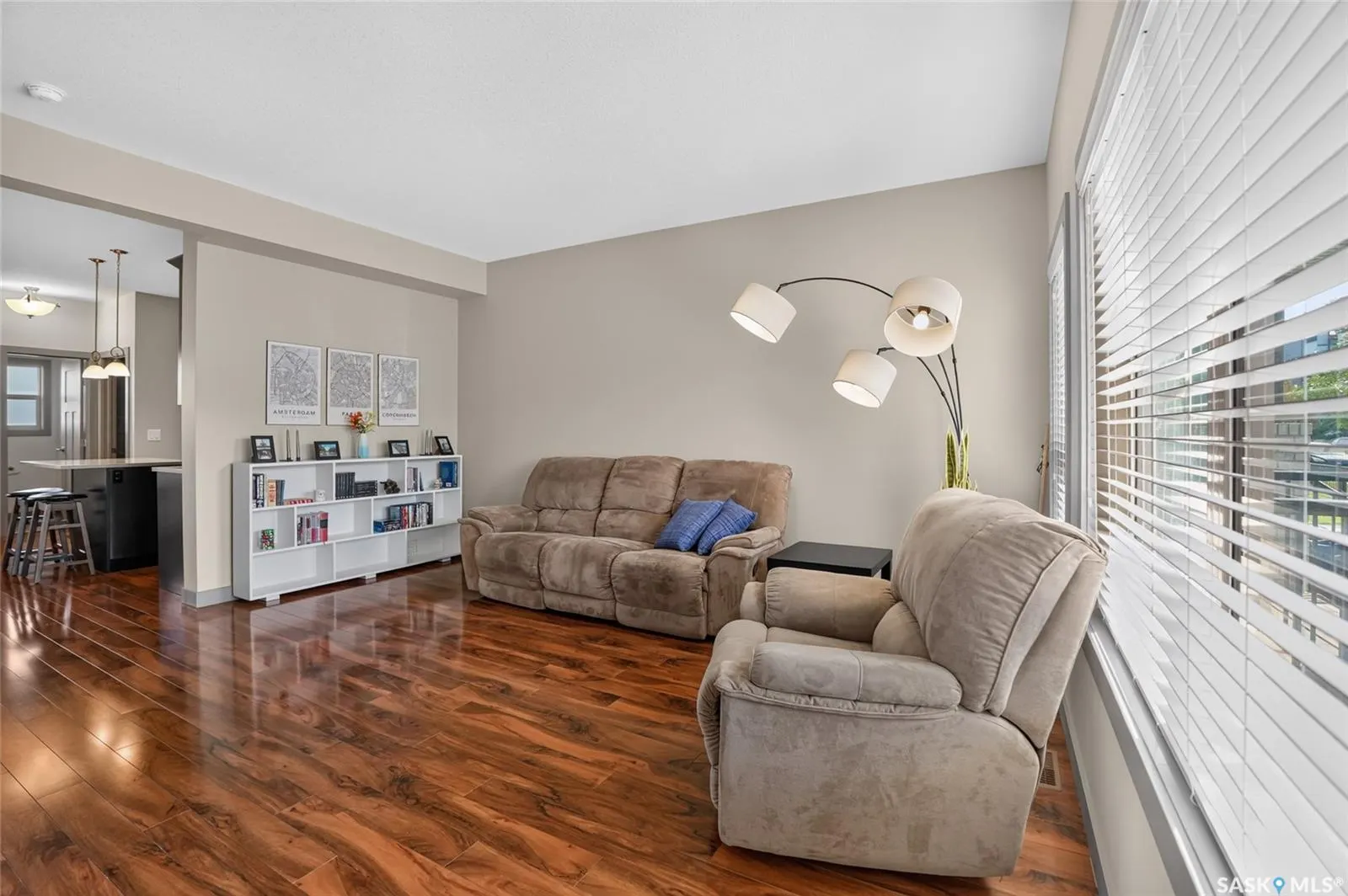202 Maningas BEND