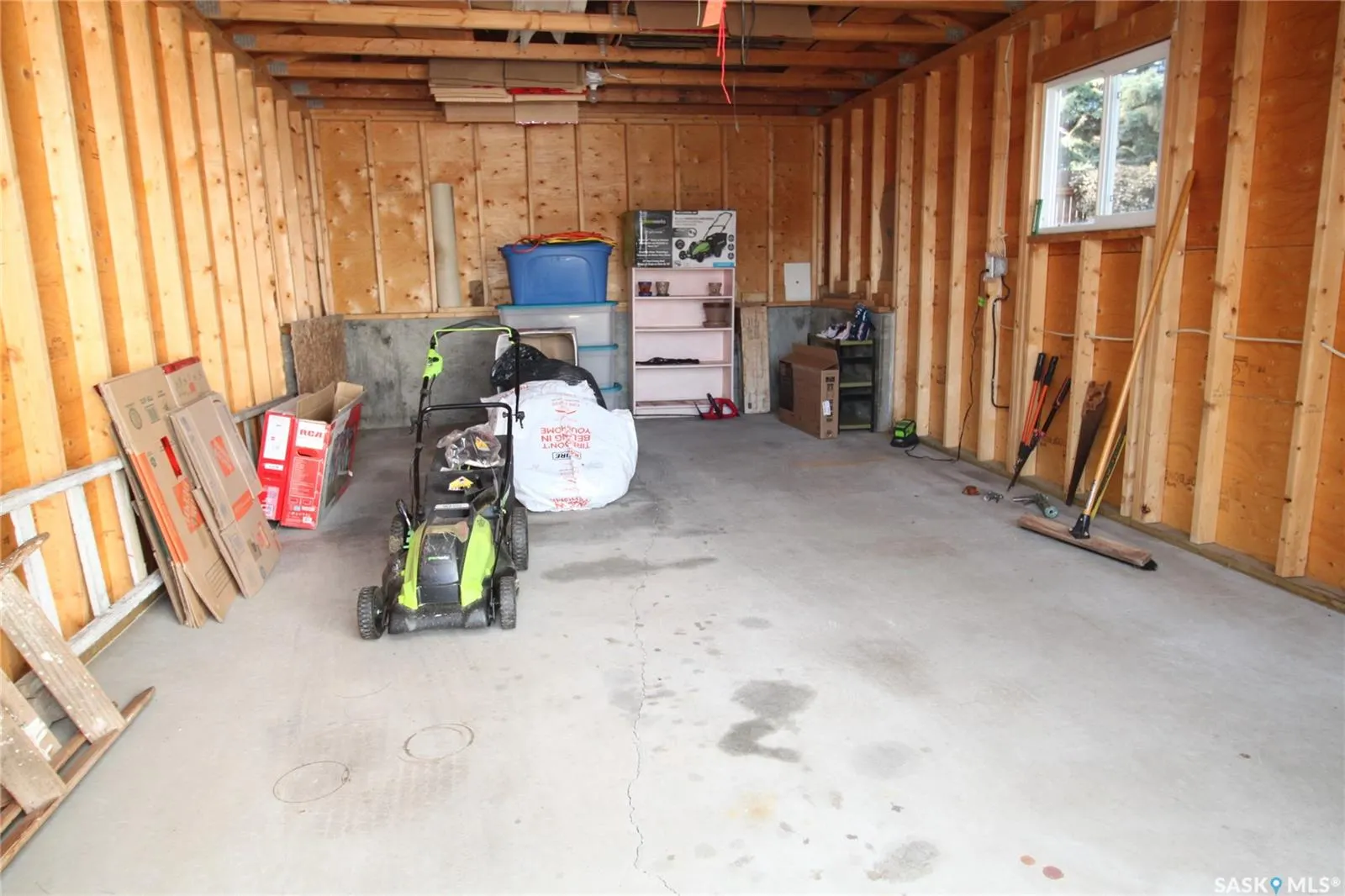 15 Schwager CRESCENT