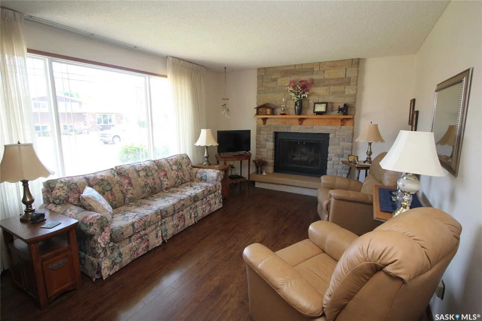 15 Schwager CRESCENT