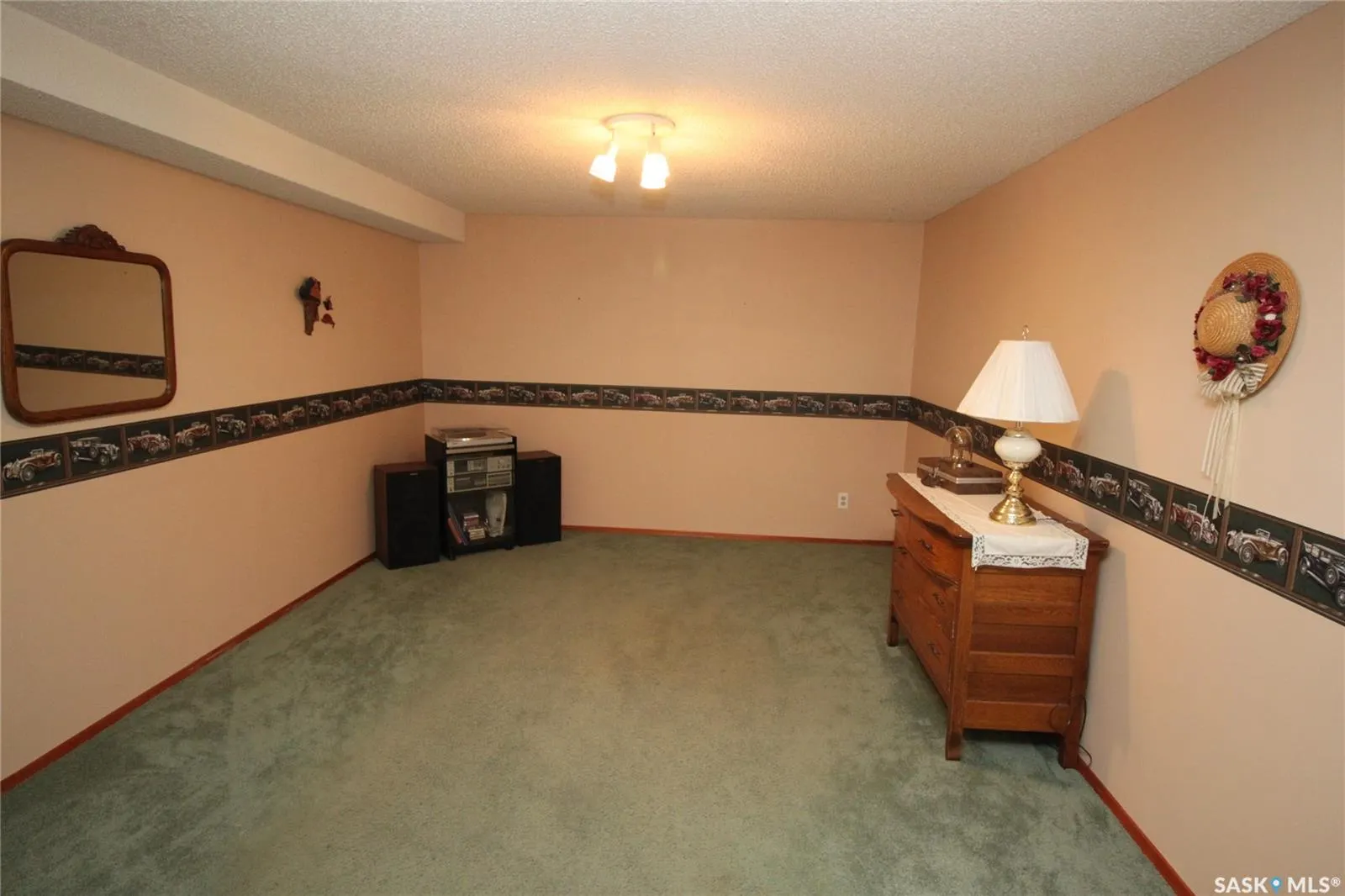 15 Schwager CRESCENT