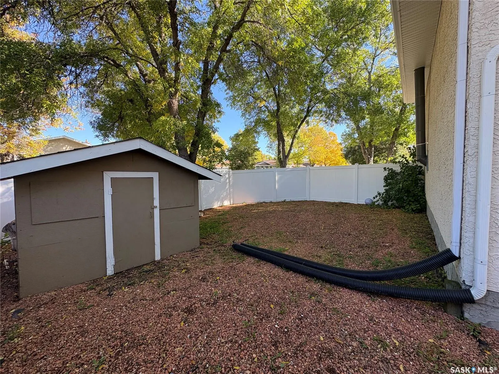 147 Fuhrmann CRESCENT