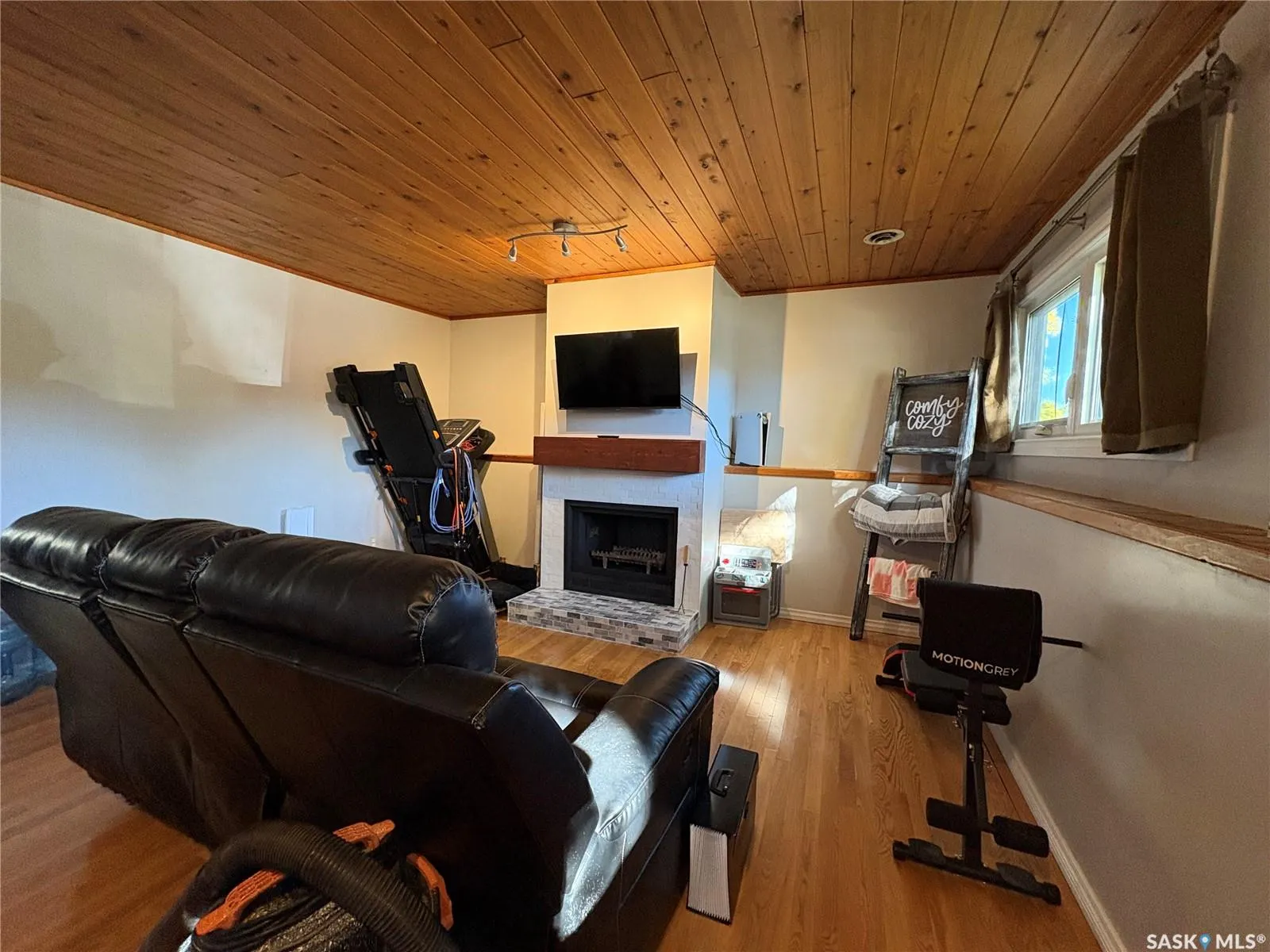 147 Fuhrmann CRESCENT