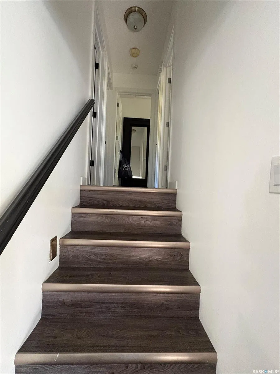 147 Fuhrmann CRESCENT