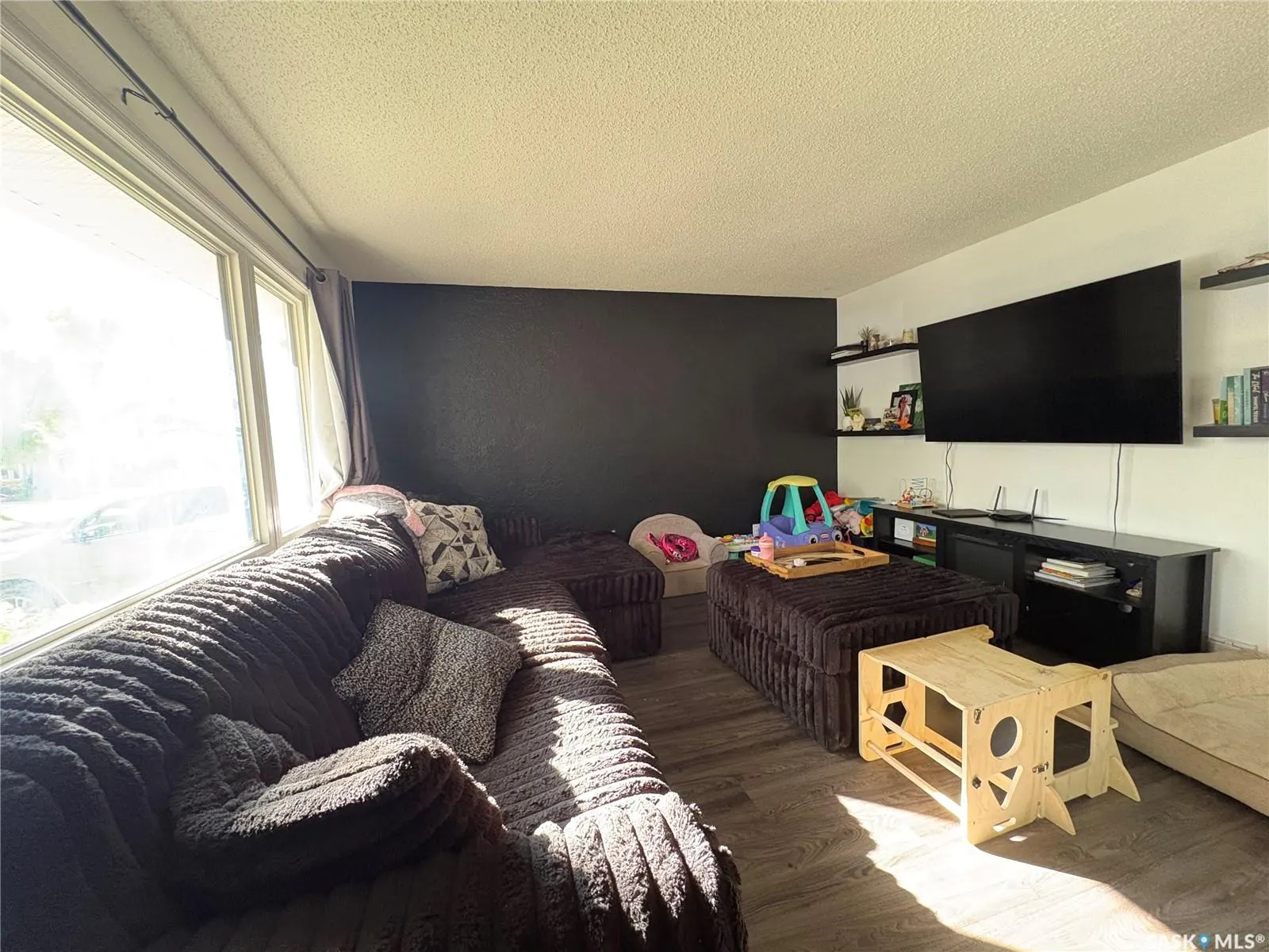 147 Fuhrmann CRESCENT