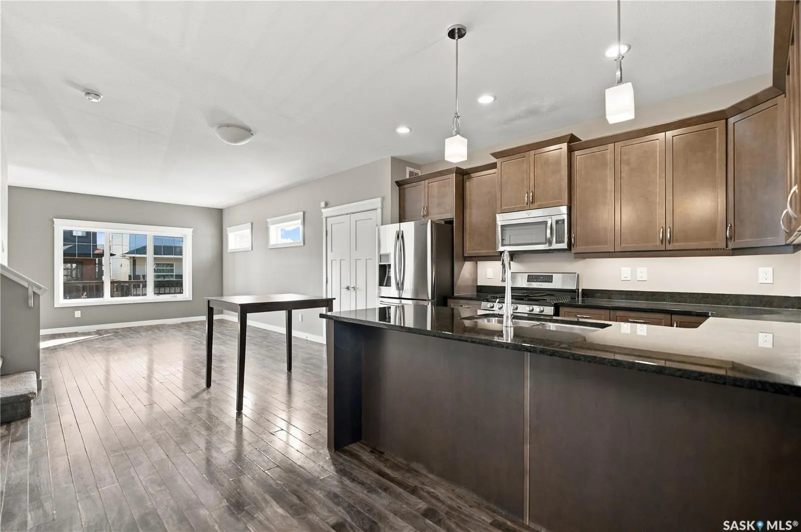 358 Marlatte STREET