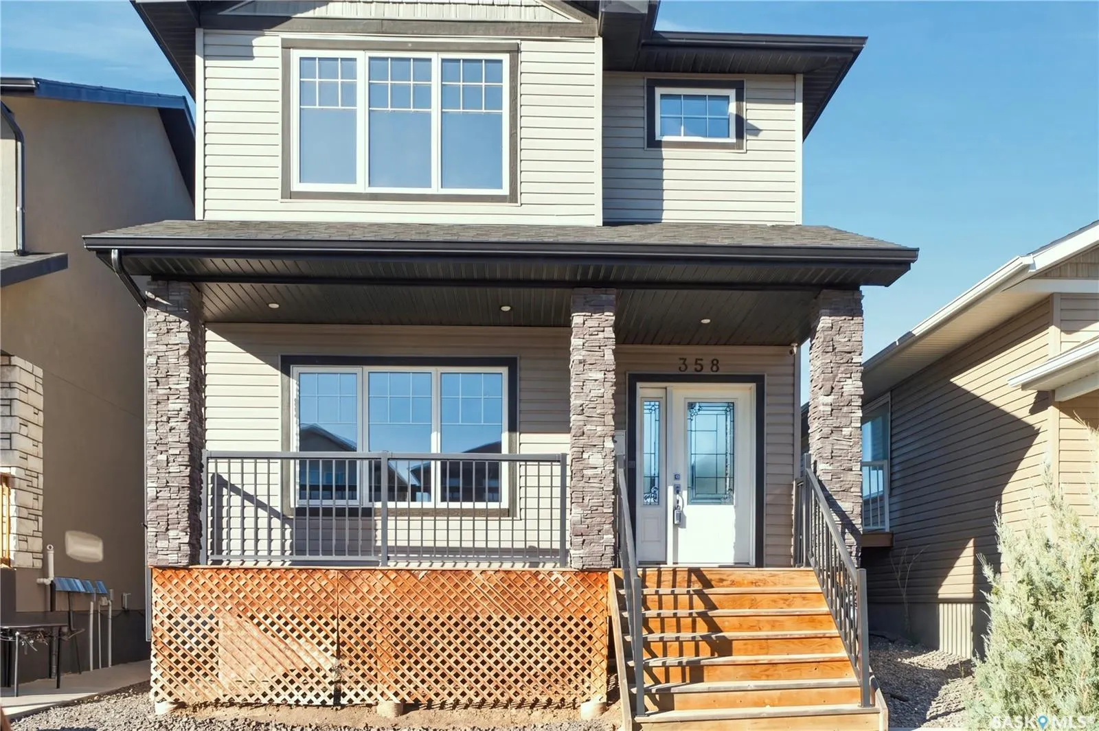 358 Marlatte STREET