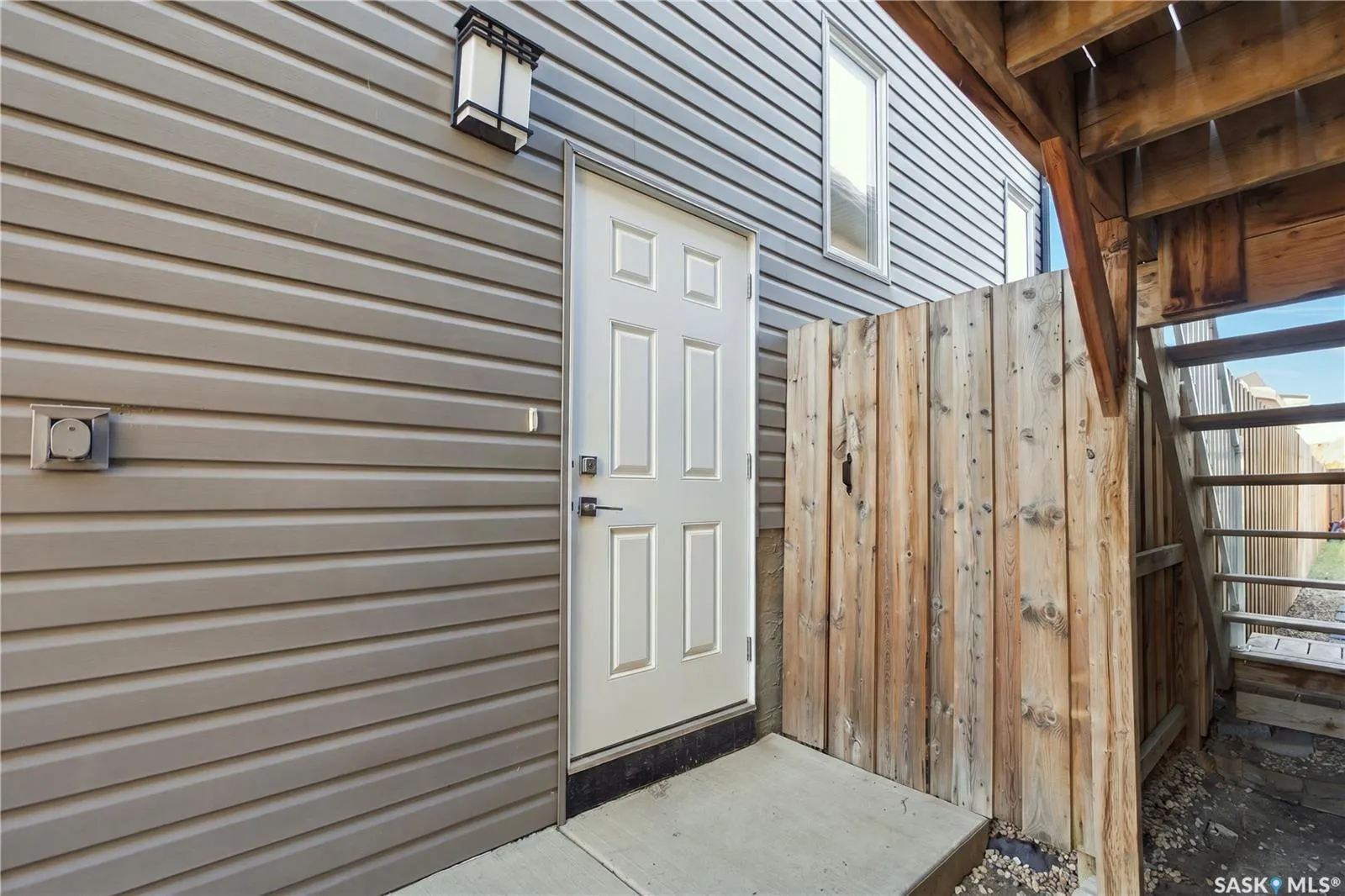 358 Marlatte STREET