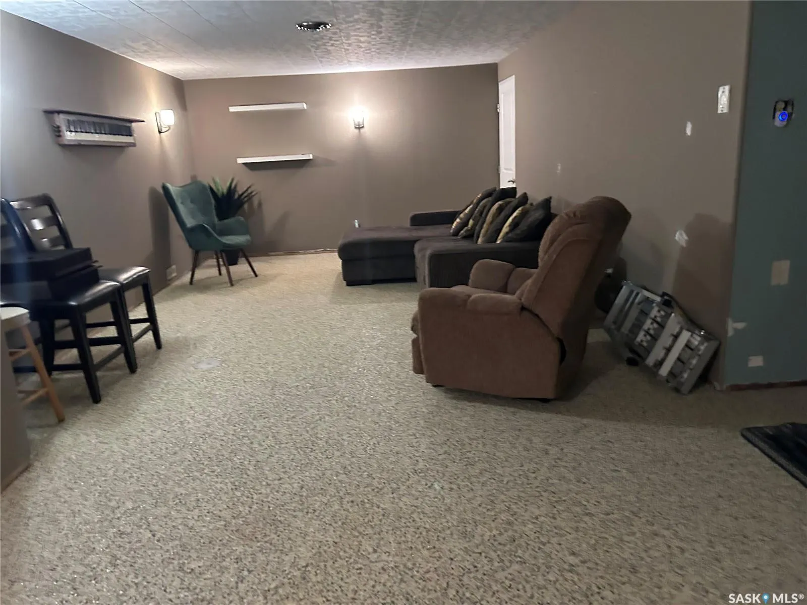 1613 Dieppe CRESCENT