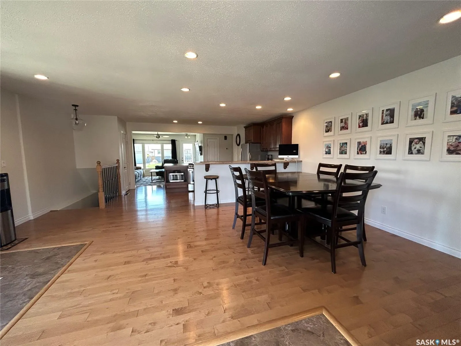 1613 Dieppe CRESCENT
