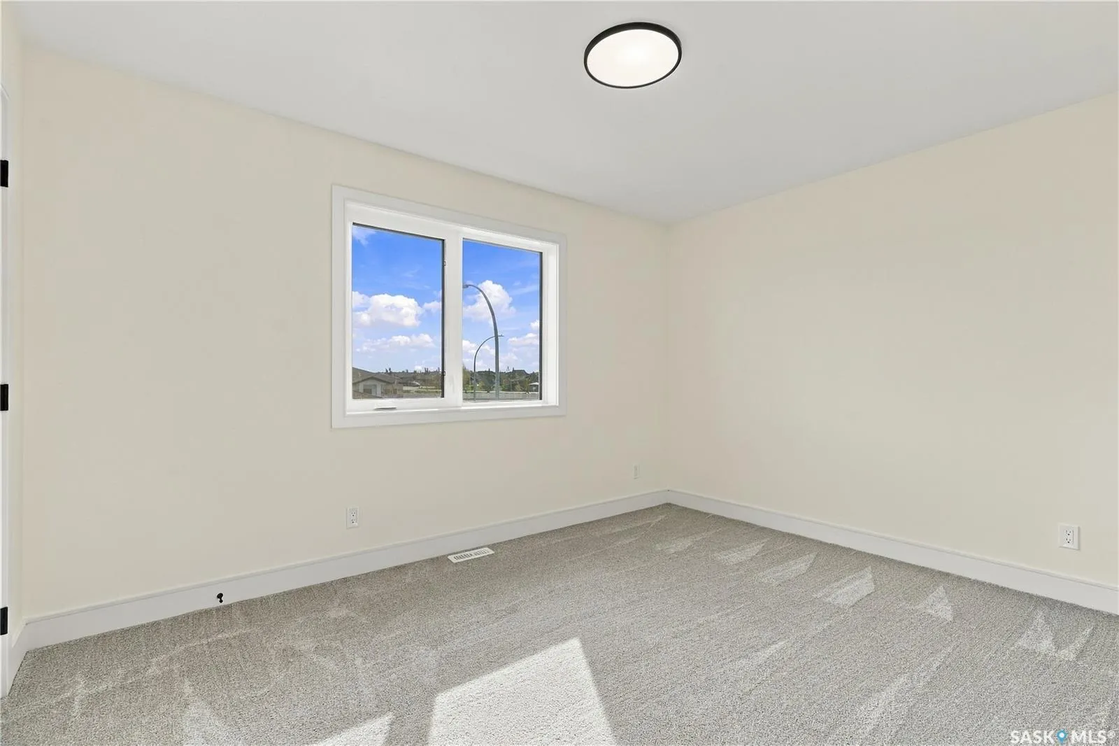 213 Veterans DRIVE