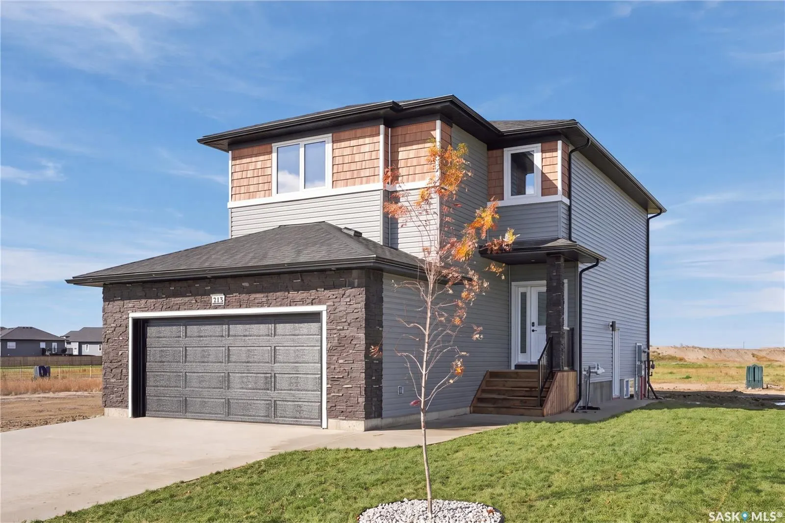 213 Veterans DRIVE