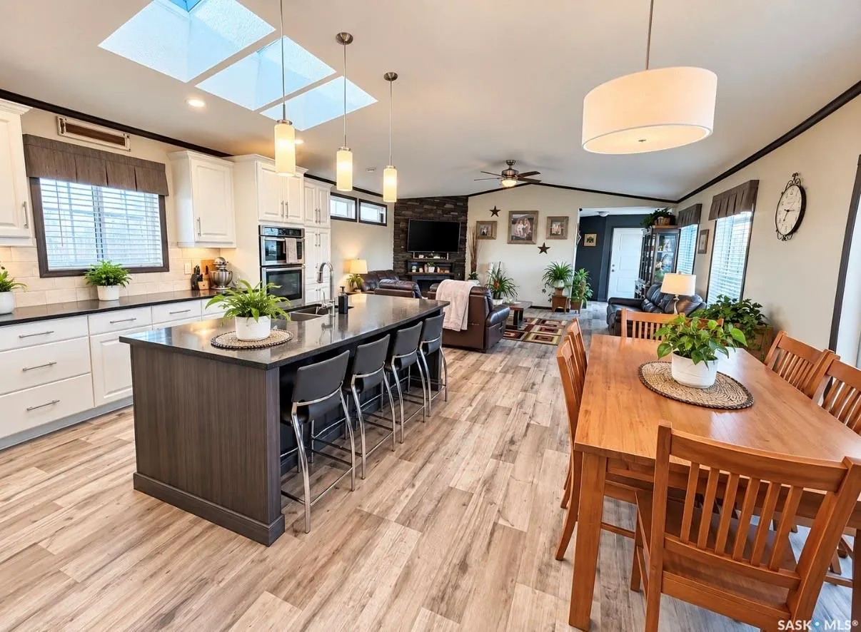190 Prairie Sun COURT