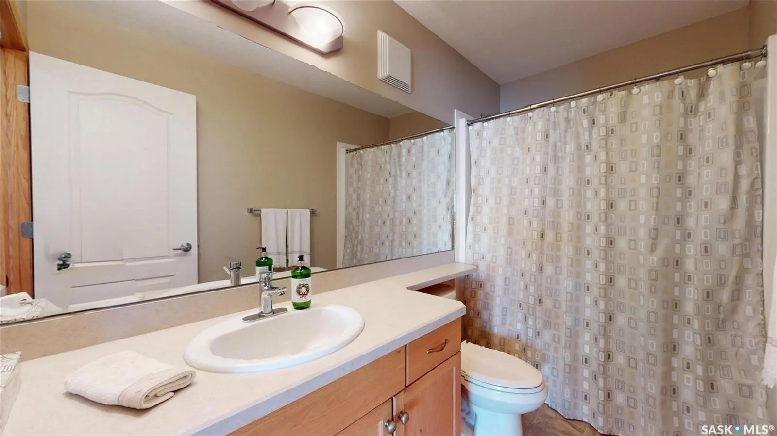 1225 STOCKTON STREET N #207
