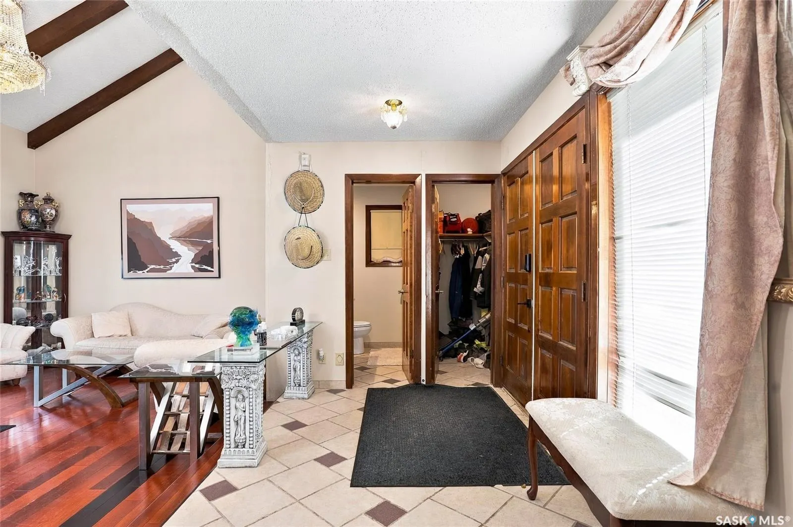 111 Christopher ROAD