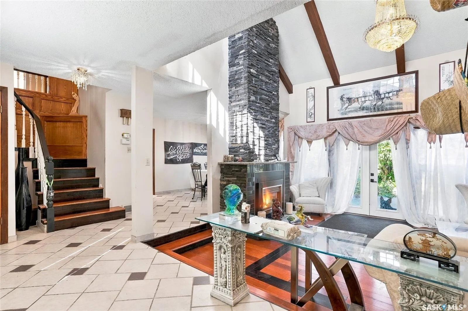 111 Christopher ROAD