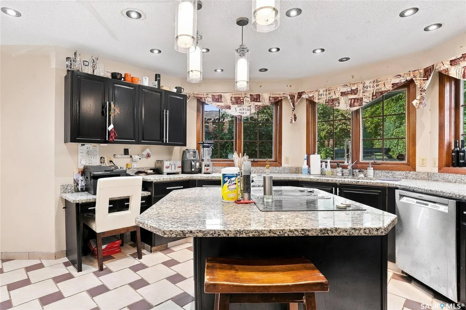 111 Christopher ROAD