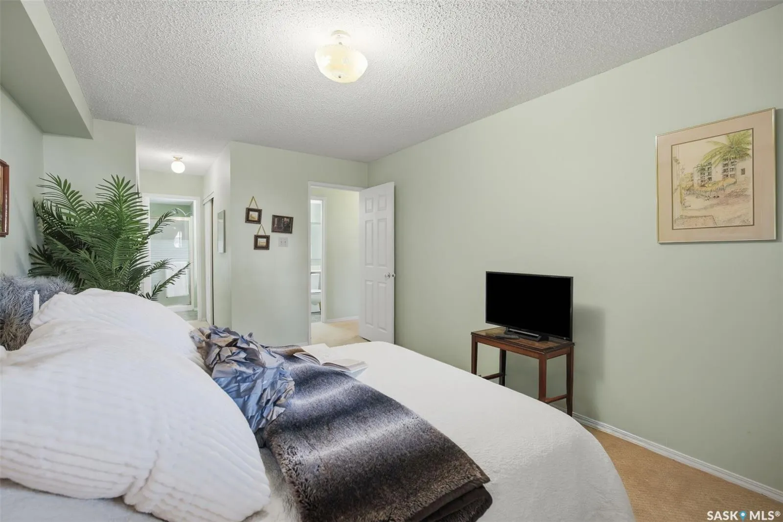 201 Cree PLACE #104