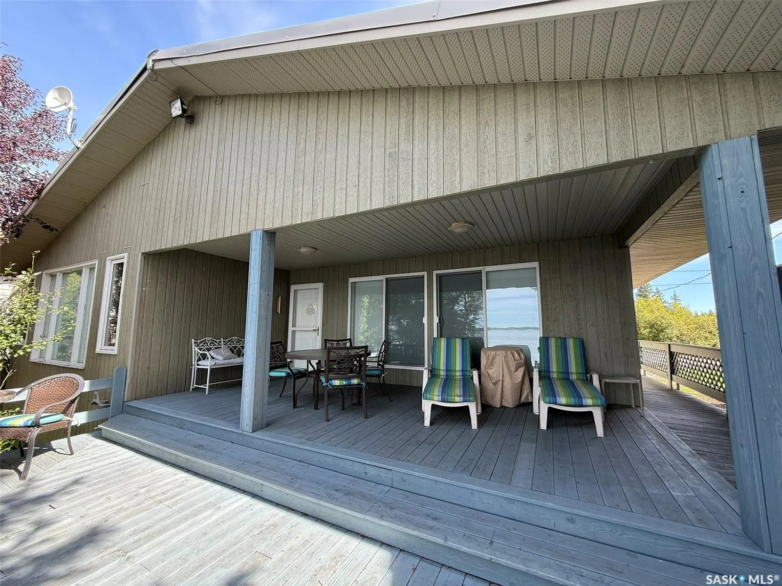 49 Mathews CRESCENT