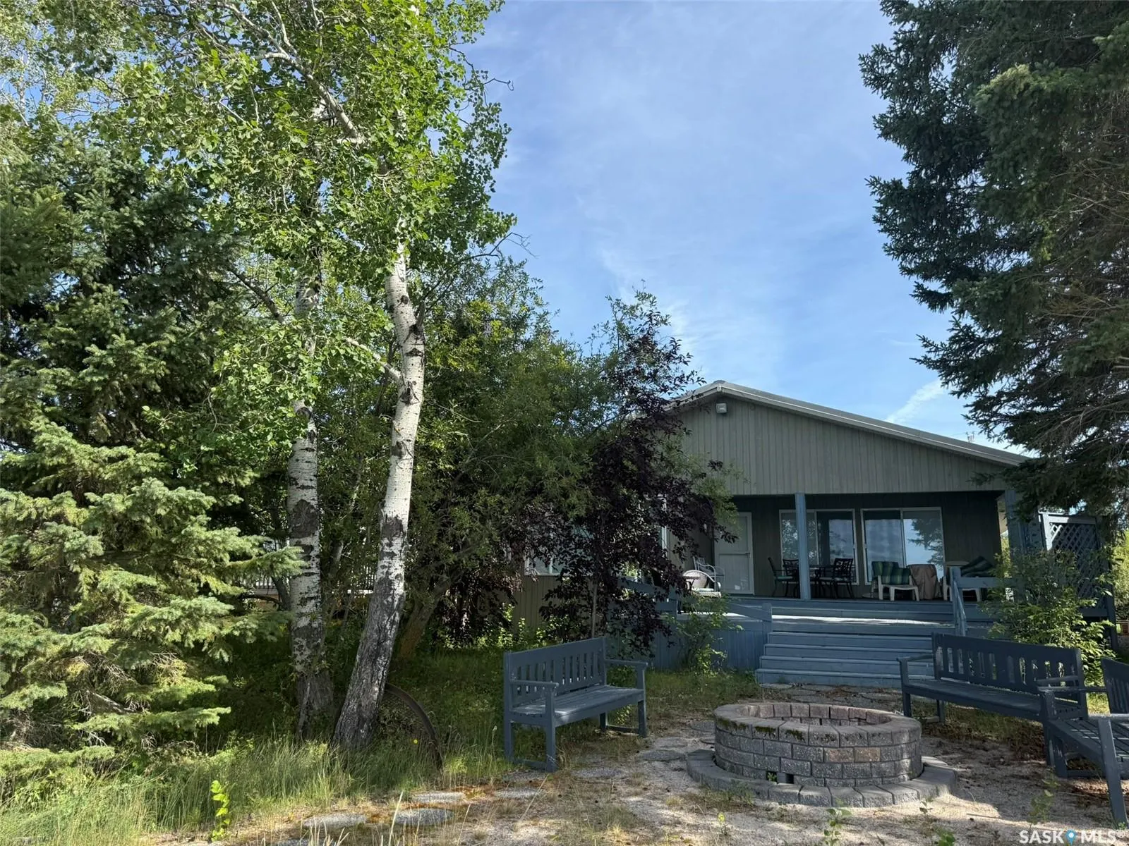 49 Mathews CRESCENT