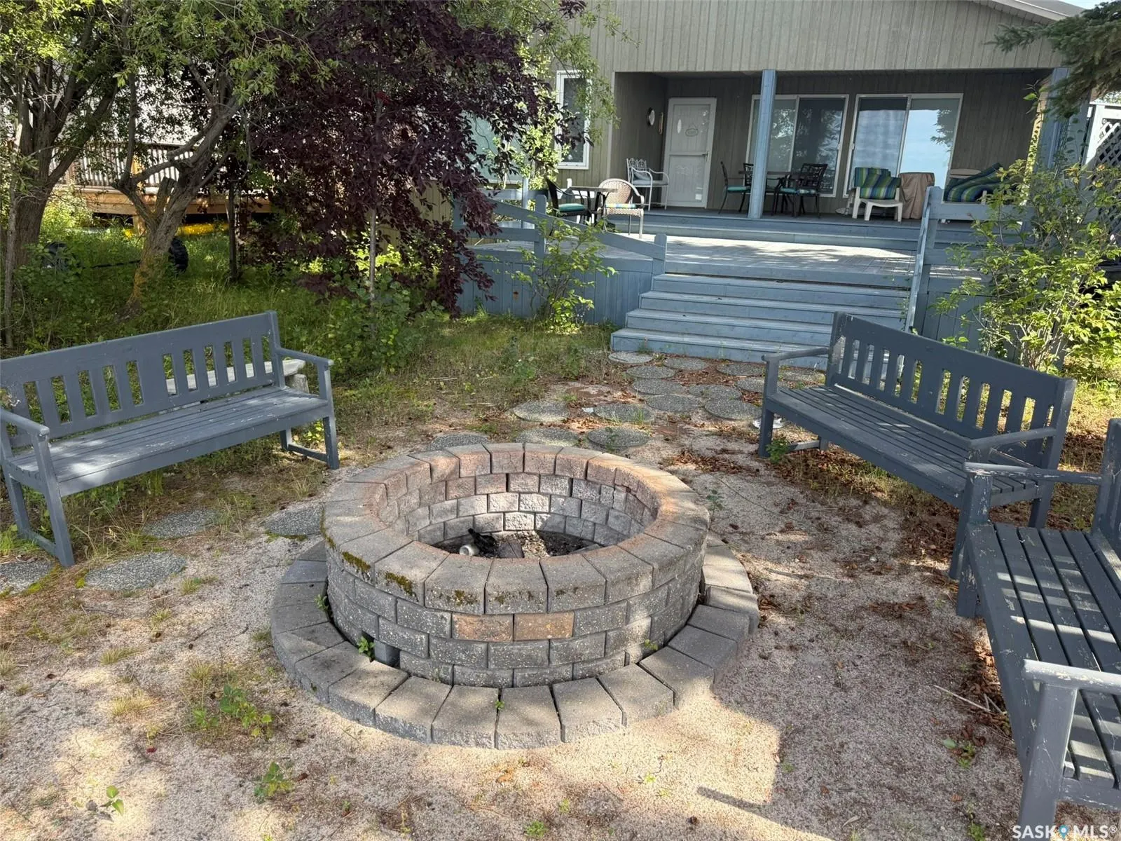 49 Mathews CRESCENT
