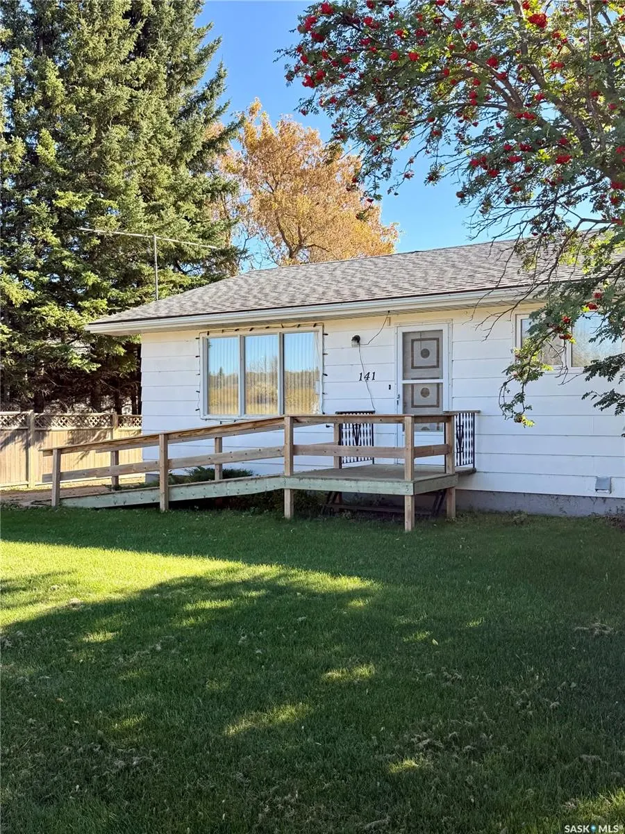 141 Railway AVENUE