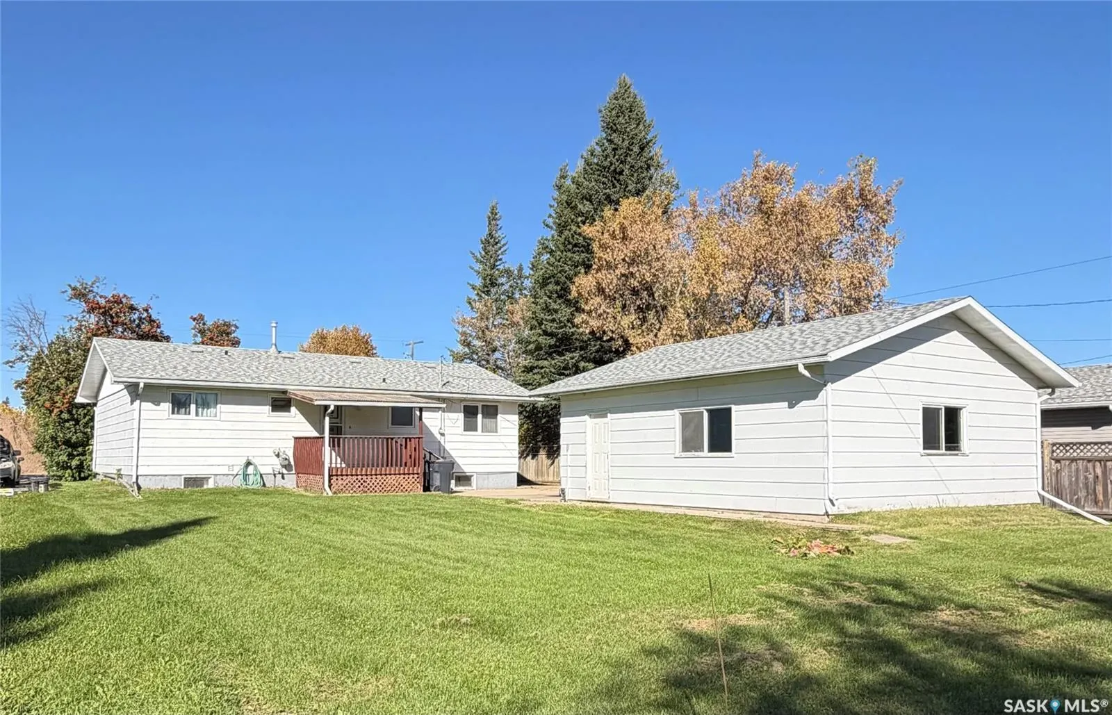 141 Railway AVENUE