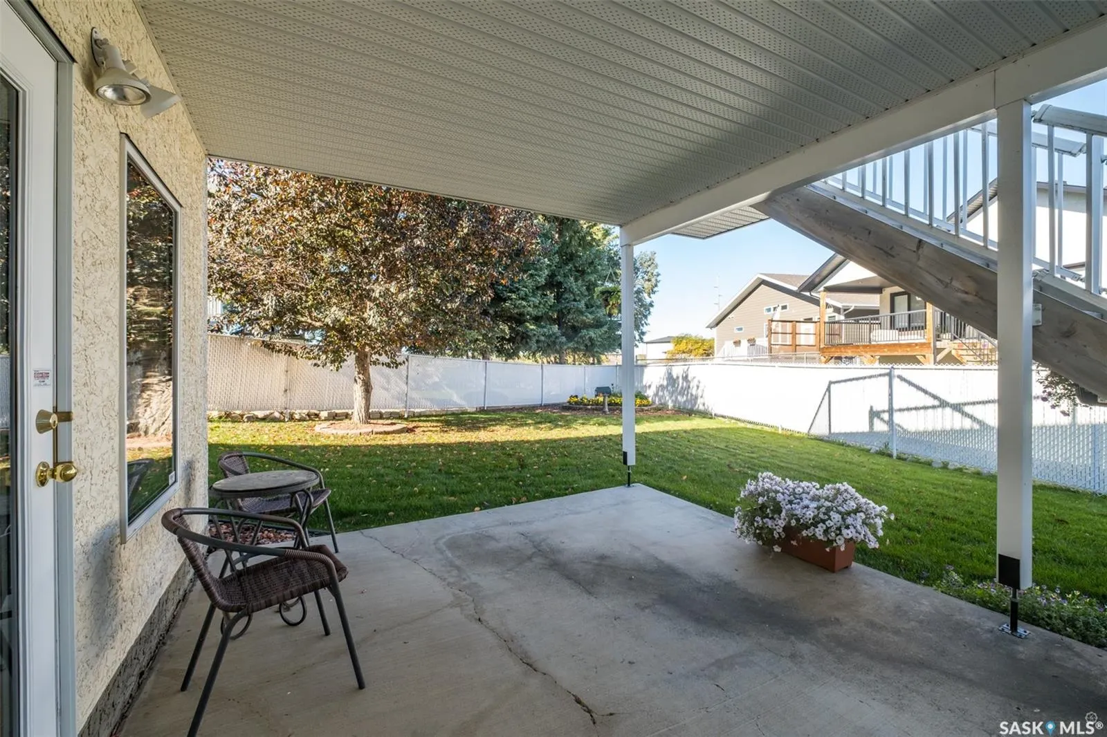 670 Aaron DRIVE