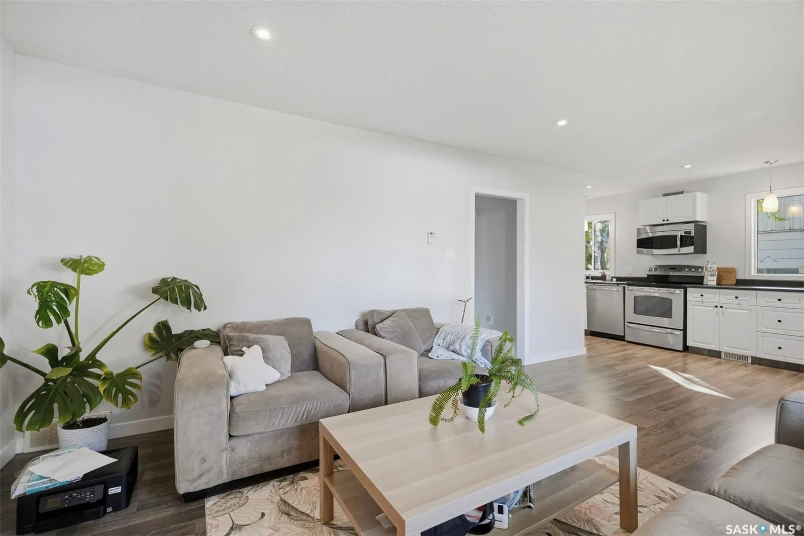 1109 Oxford STREET