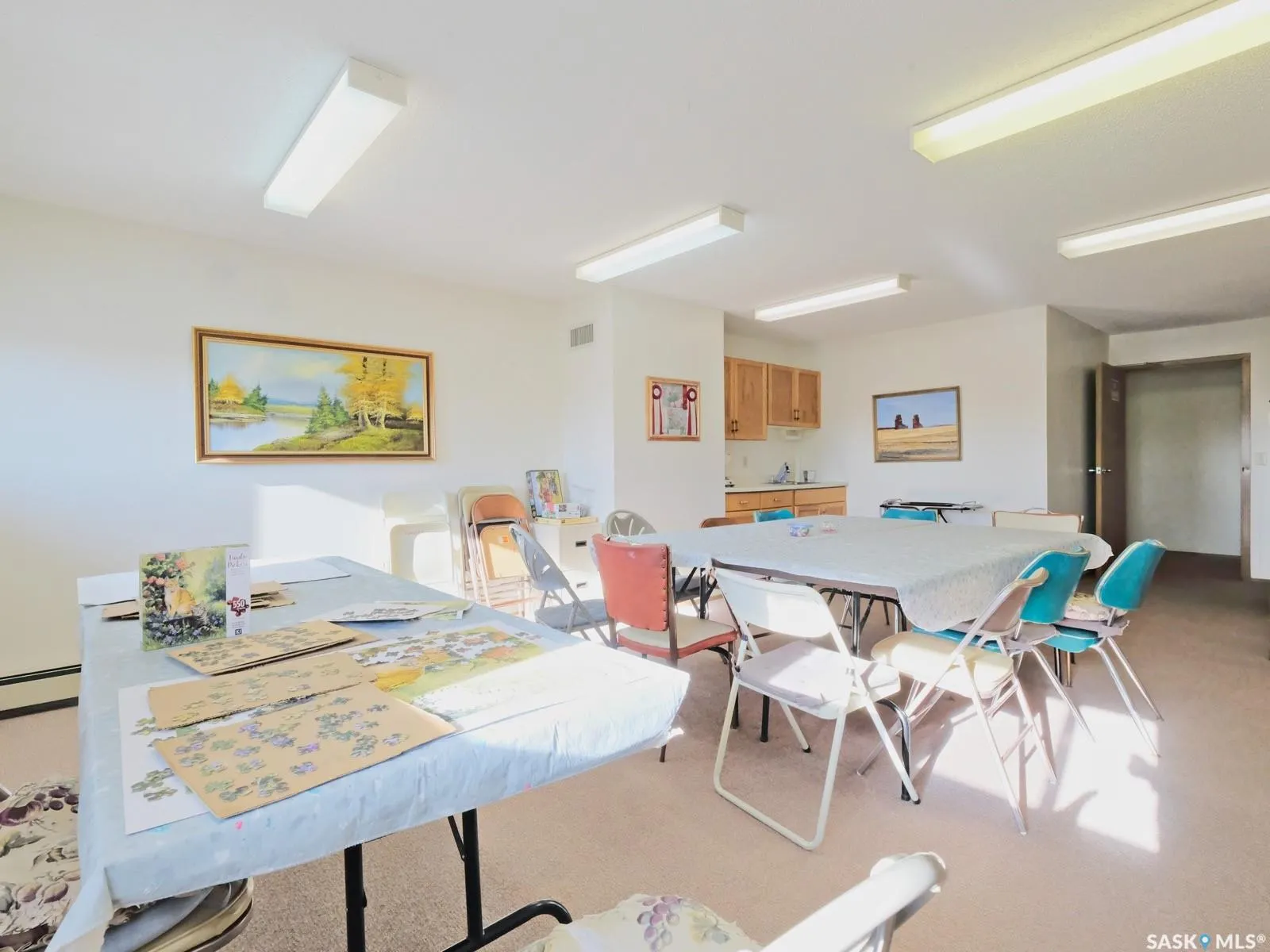 305 1st STREET W #301