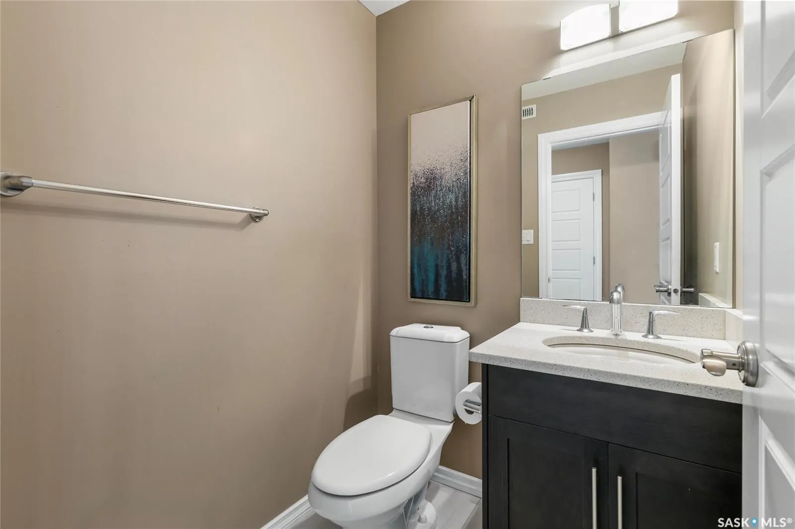 4002 Sandhill CRESCENT #251