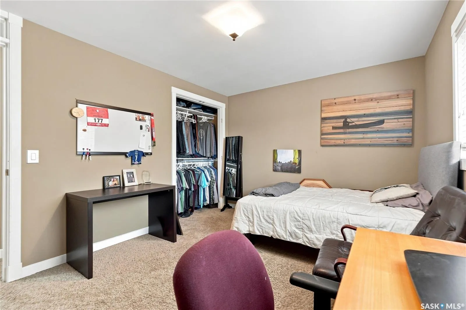 1201 12th STREET E
